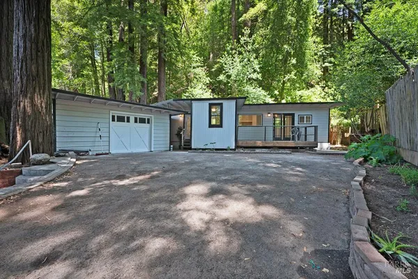 $930,000 | 14783-14785 Armstrong Woods Road, Guerneville, CA 95446