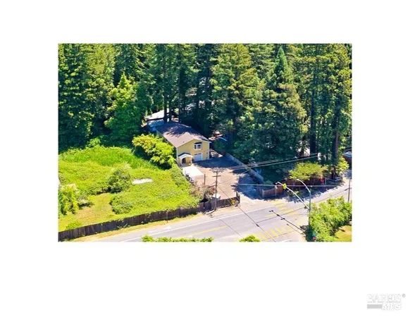 $930,000 | 14783-14785 Armstrong Woods Road, Guerneville, CA 95446
