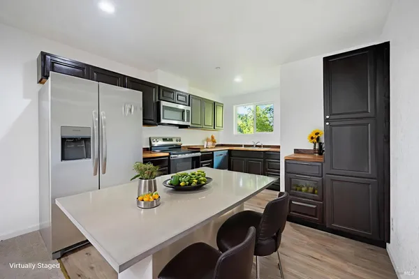 $930,000 | 14783-14785 Armstrong Woods Road, Guerneville, CA 95446