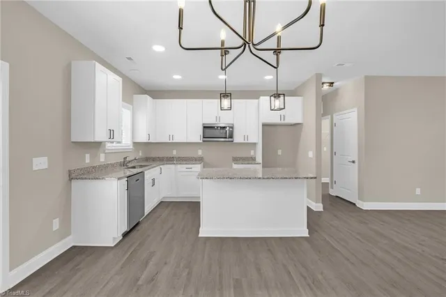 $397,500 | 2603 Cromwell Road, Greensboro, NC 27407