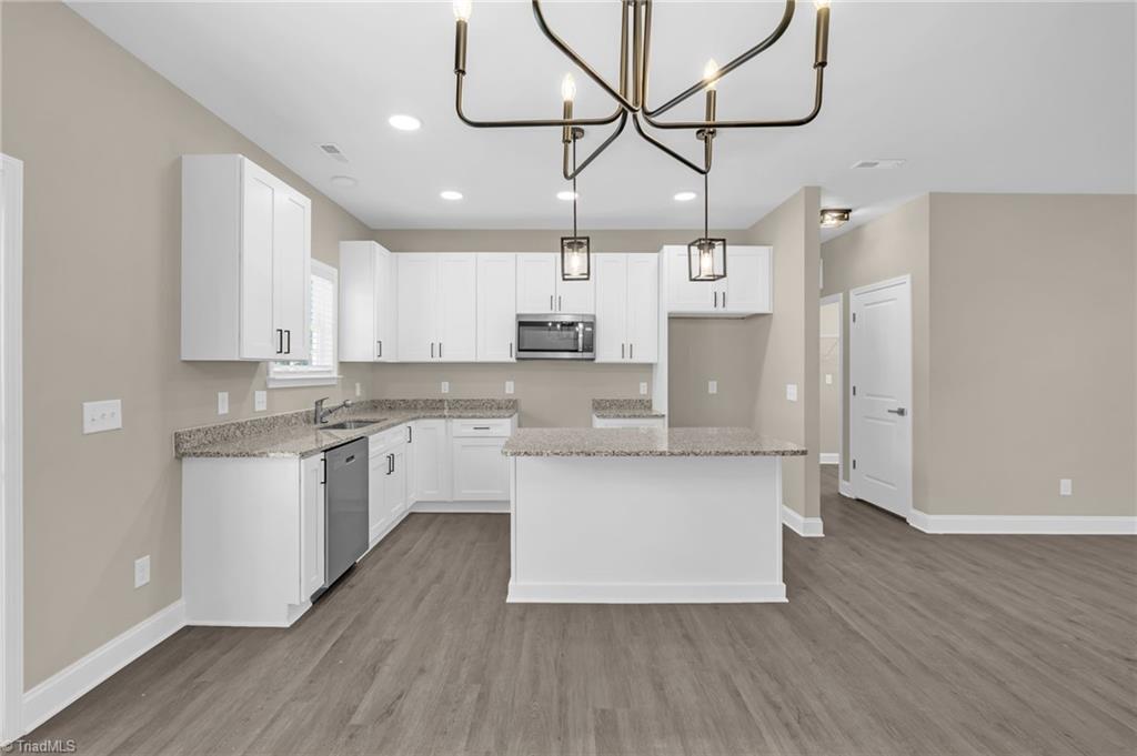 2603 Cromwell Road Greensboro, NC 27407 - Photo 12 of 34