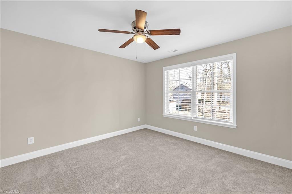 2603 Cromwell Road Greensboro, NC 27407 - Photo 27 of 34