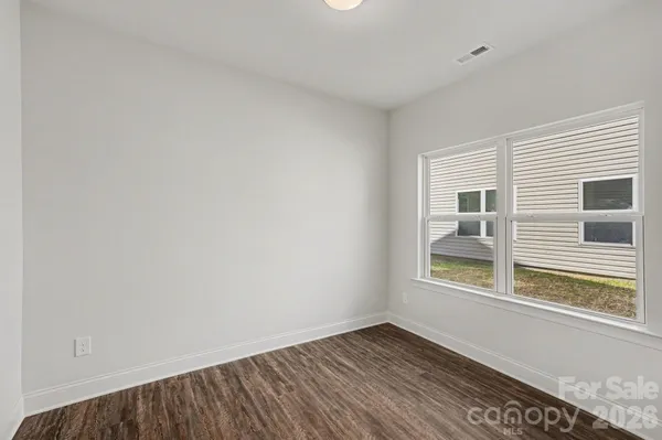$395,000 | 564 West Wilson Avenue, Mooresville, NC 28115