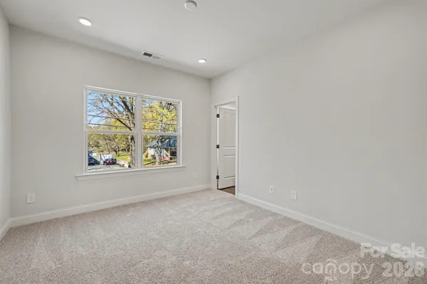 $395,000 | 564 West Wilson Avenue, Mooresville, NC 28115