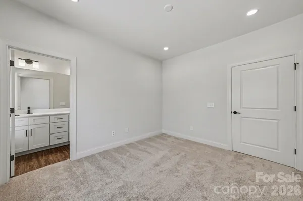 $395,000 | 564 West Wilson Avenue, Mooresville, NC 28115