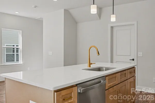 $395,000 | 564 West Wilson Avenue, Mooresville, NC 28115