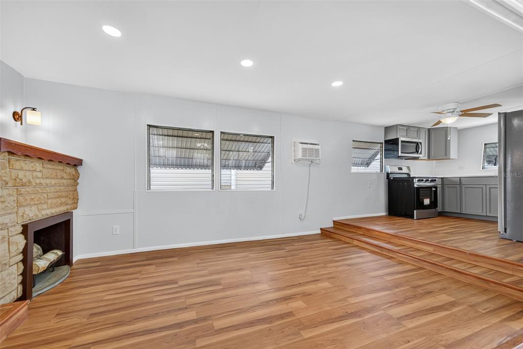 5162 Boca Raton Avenue Sarasota, FL 34234 - Photo 13 of 42