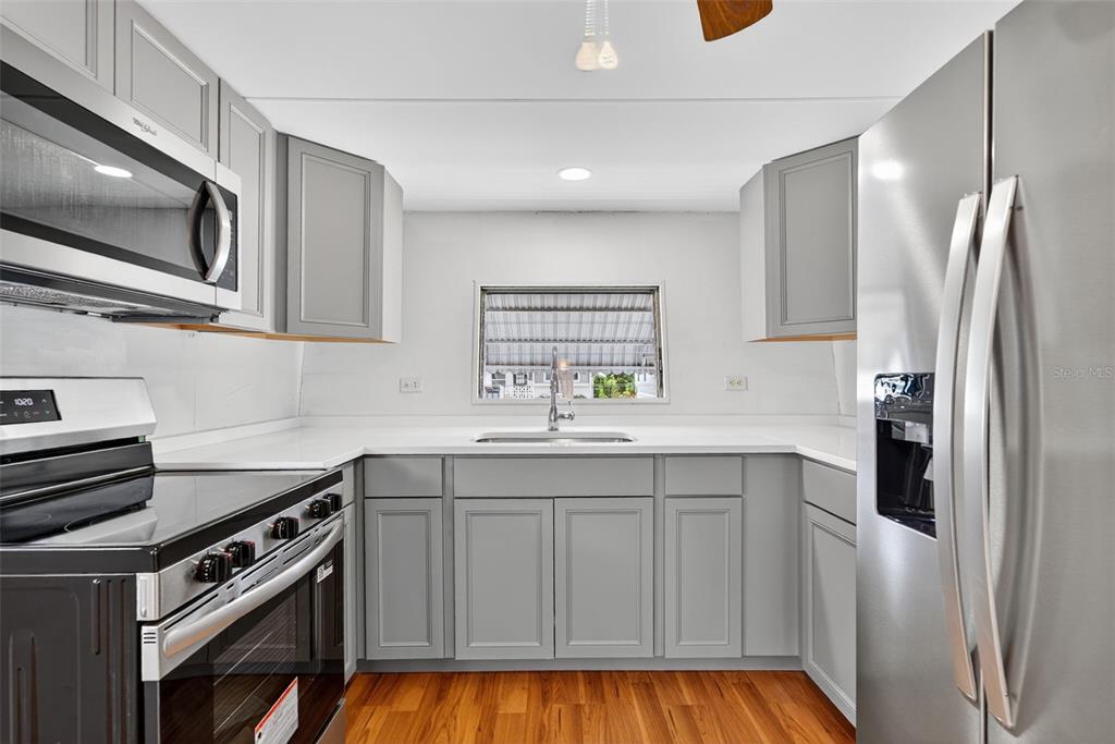 5162 Boca Raton Avenue Sarasota, FL 34234 - Photo 16 of 42