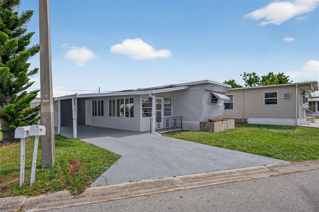 5162 Boca Raton Avenue Sarasota, FL 34234 - Photo 2 of 42