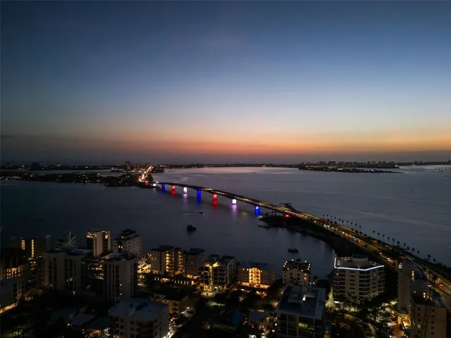 a view of a tennis court