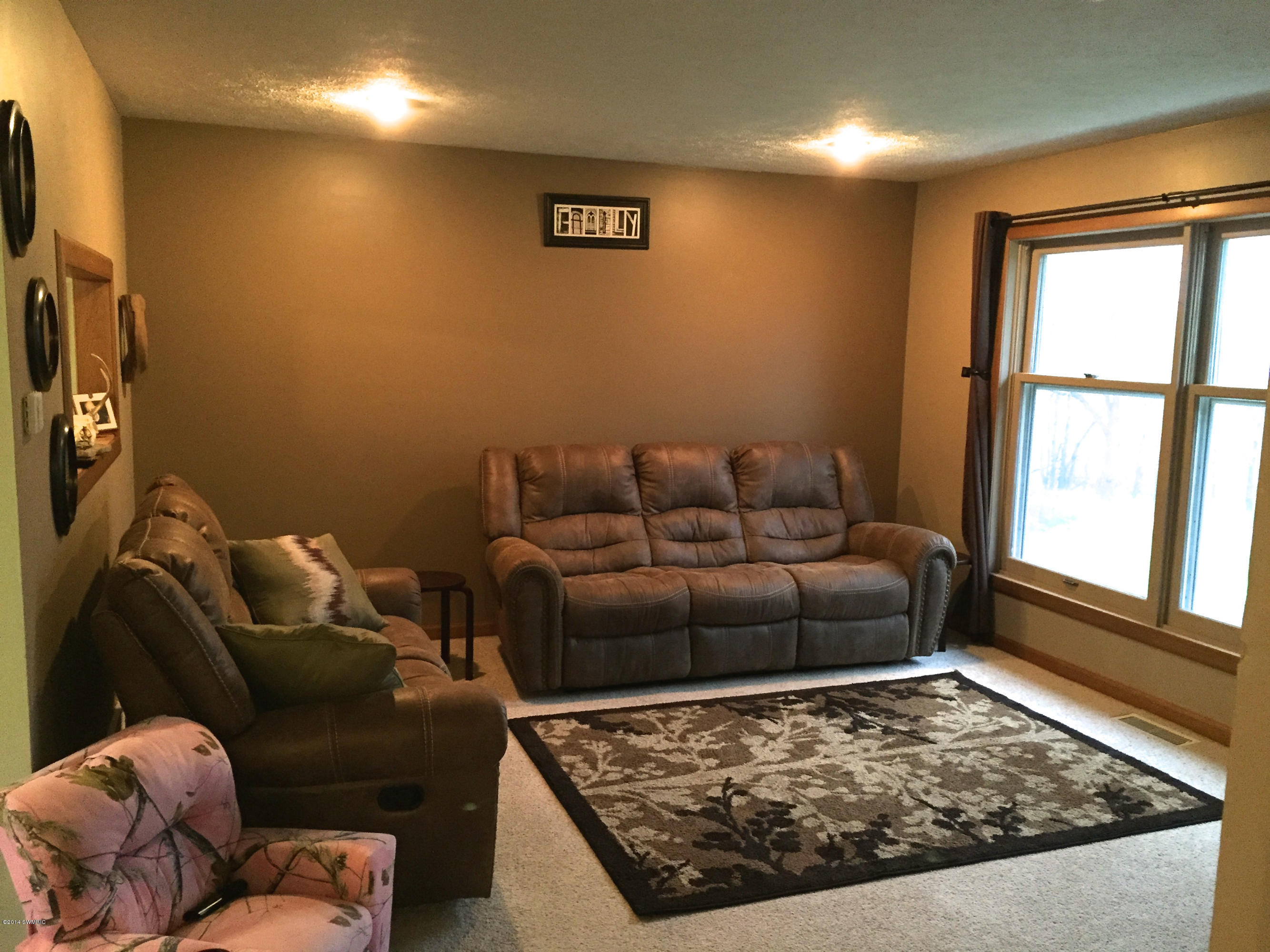 600 East Sisson Road Freeport, MI 49325 - Photo 6 of 23 IMG_3692