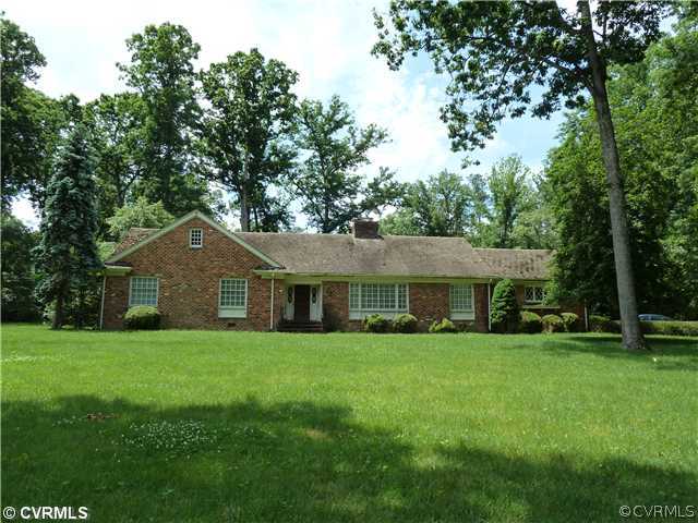 9803 Kingsbridge Road Henrico, VA 23238 - Photo 1 of 1 Exterior Front - Great Brick Home Nestled on a Bea