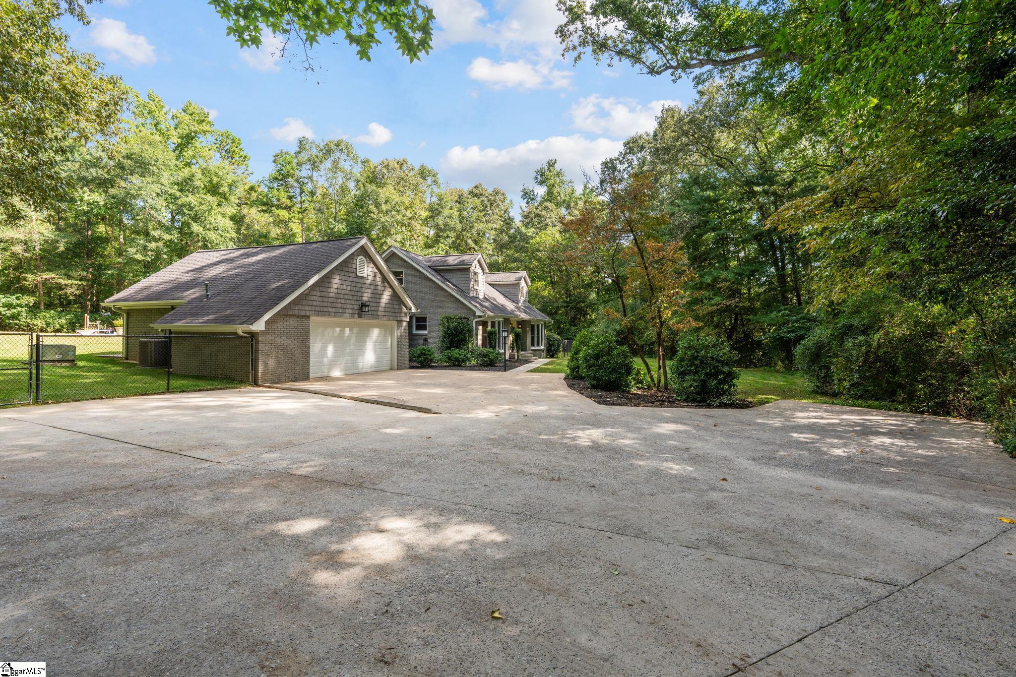 1110 West Georgia Road Simpsonville, SC 29680 - Photo 3 of 49