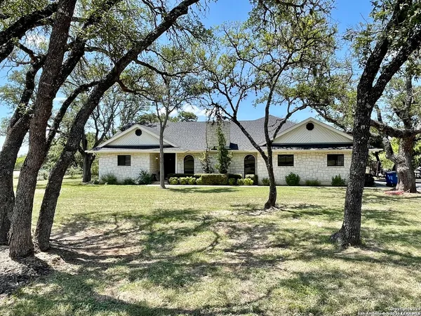 $1,150,000 | 5 Chaparral Hl Drive, Boerne, TX 78006