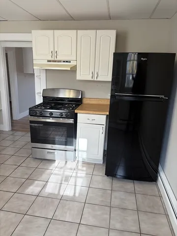 $1,900 | 33 Gorham Street, Unit B, Waltham, MA 02453