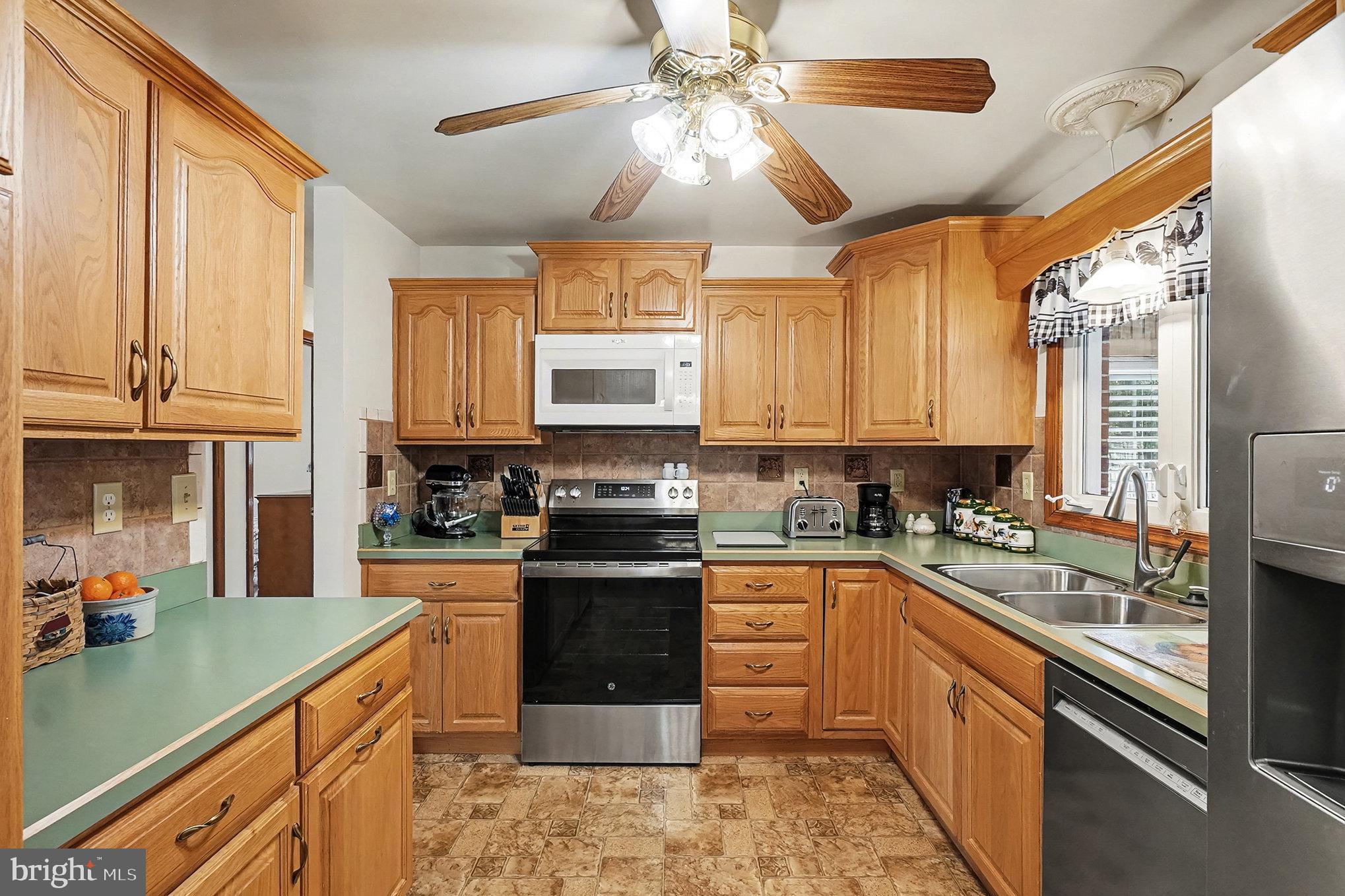 101 North Hills Drive Rising Sun, MD 21911 - Photo 3 of 23 Kitchen View II