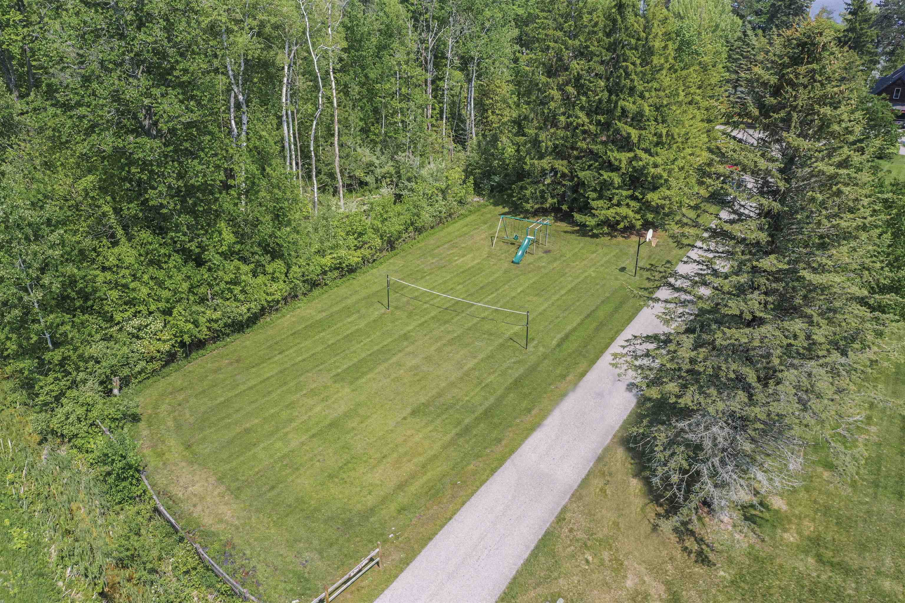 8123 South Rustic Drive Cedar, MI 49621 - Photo 28 of 38 1934969-21e0738d-81f9-4f5f-b546-119049694ccc.JPG