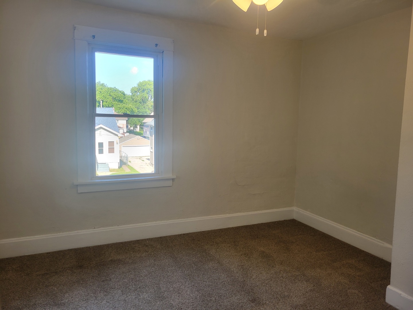 149 6th Street Silvis, IL 61282 - Photo 14 of 25 Gallery Image 14