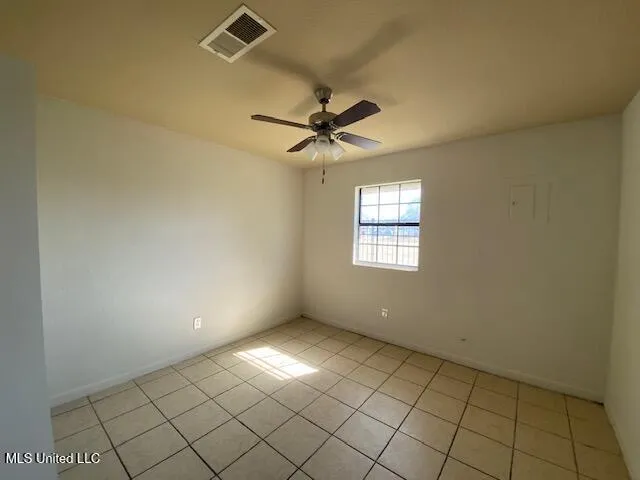 $900 | 4605 Michigan Avenue, Unit A2, Gulfport, MS 39501