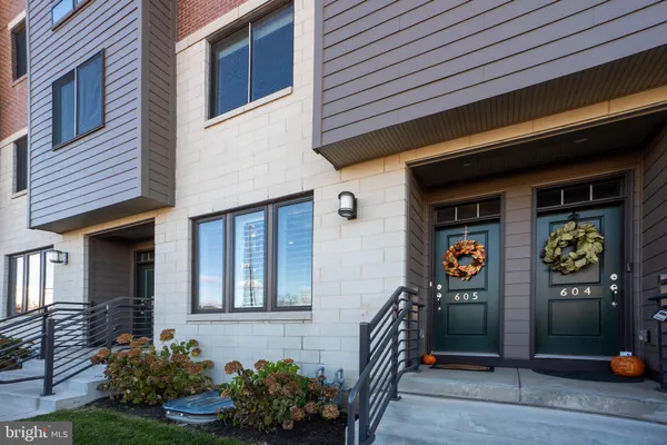 $525,000 | 605 Lakeview Court, King of Prussia, PA 19406