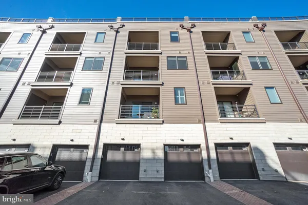 $525,000 | 605 Lakeview Court, King of Prussia, PA 19406
