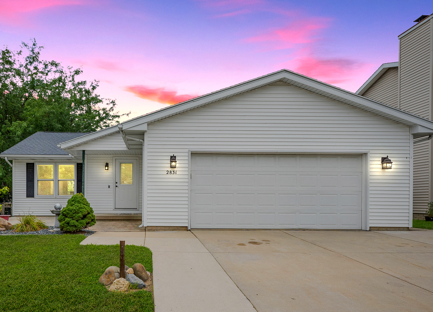 2831 Rutherford Drive Bloomington, IL 61705 - Photo 1 of 41 Gallery Image 1