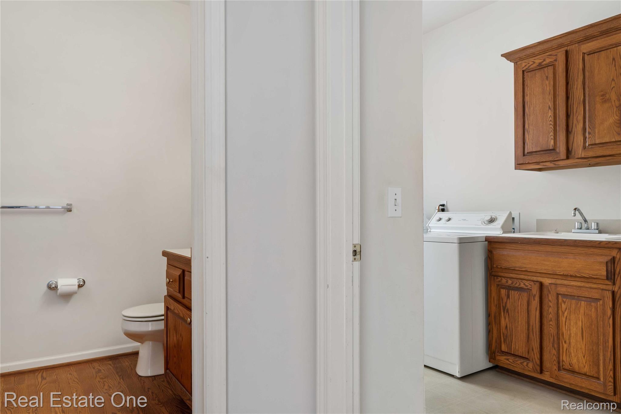 575 Whims Lane Rochester, MI 48306 - Photo 11 of 39 DSC03086.jpg