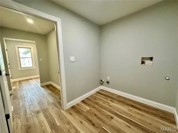 $499,900 | 203 Lakeside Drive, Bethalto, IL 62010