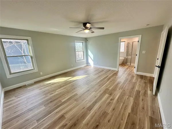 $499,900 | 203 Lakeside Drive, Bethalto, IL 62010
