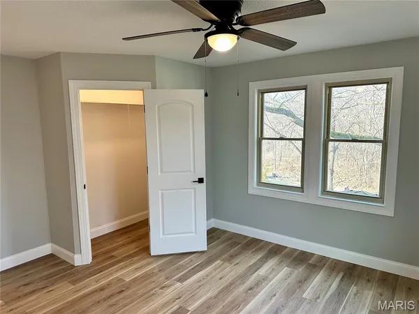 $499,900 | 203 Lakeside Drive, Bethalto, IL 62010