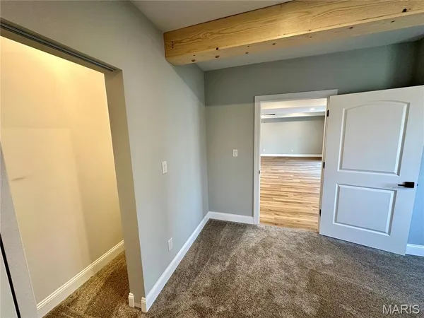 $499,900 | 203 Lakeside Drive, Bethalto, IL 62010