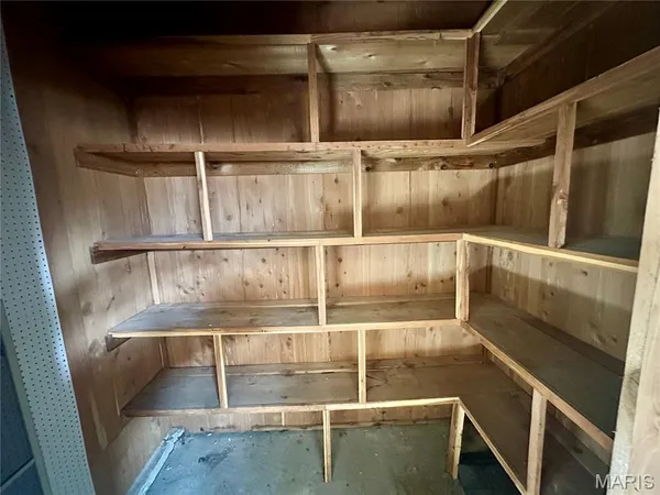 $499,900 | 203 Lakeside Drive, Bethalto, IL 62010