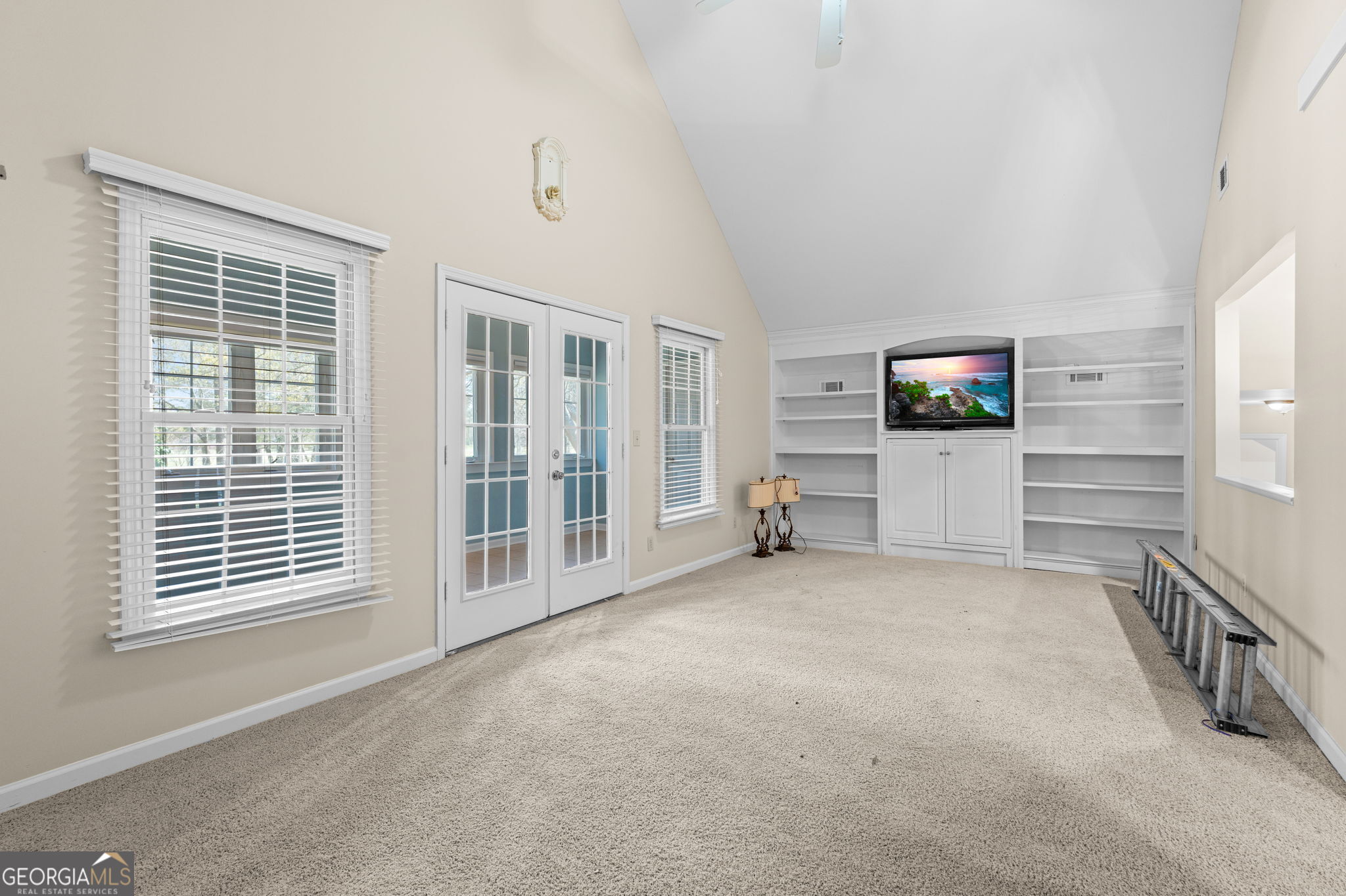 109 Crest Pointe Warner Robins, GA 31088 - Photo 74 of 86 a view of livingroom with furniture and windows