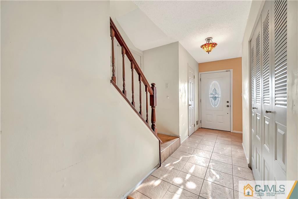 70 Rice Run East Brunswick, NJ 08816 - Photo 5 of 29 Gallery Image 5