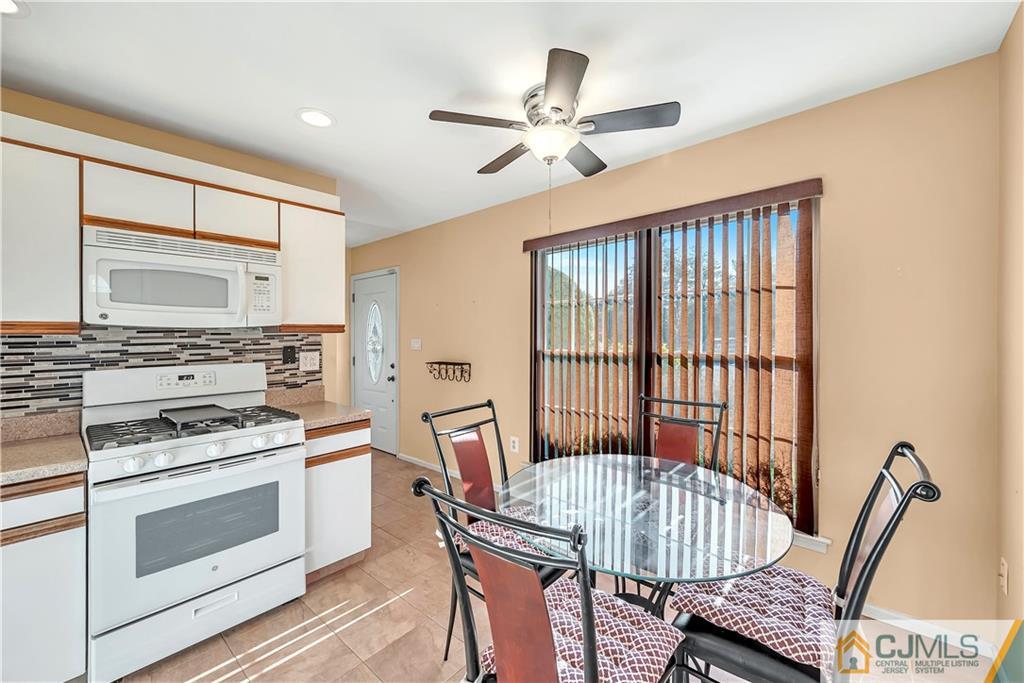 70 Rice Run East Brunswick, NJ 08816 - Photo 7 of 29 Gallery Image 7