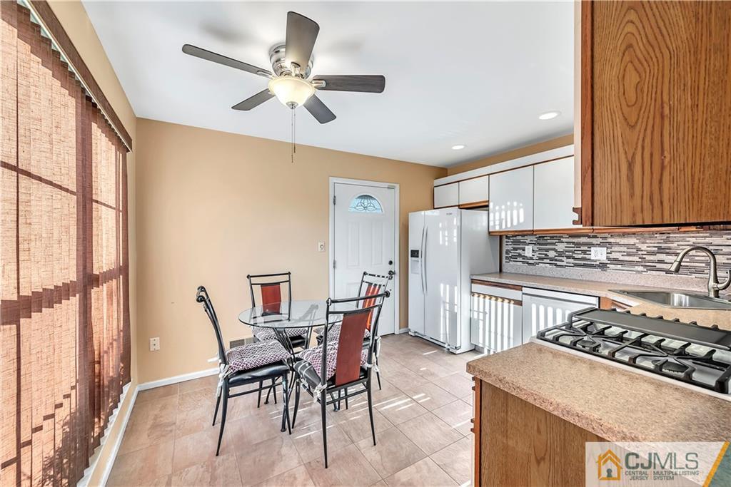 70 Rice Run East Brunswick, NJ 08816 - Photo 8 of 29 Gallery Image 8
