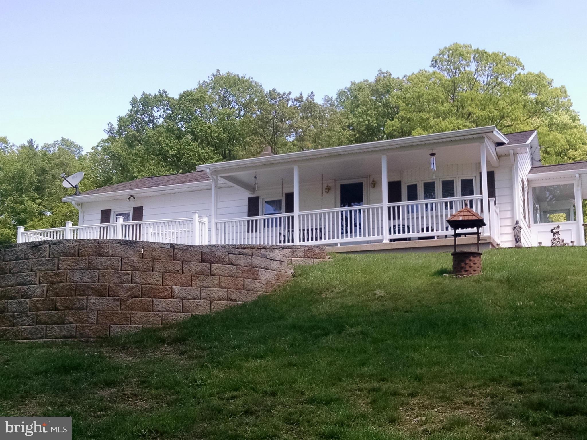 Exterior (Front)