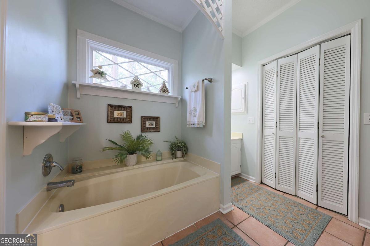 287 Spring Ridge Road Thomasville, GA 31792 - Photo 7 of 44