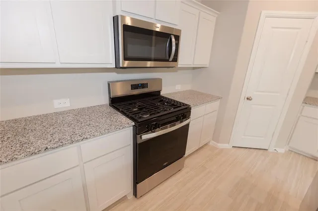 $1,975 | 151 Mojave Road, Boyd, TX 76023