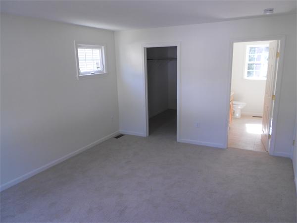 44 Brewster Road Stoughton, MA 02072 - Photo 17 of 20 Gallery Image 17