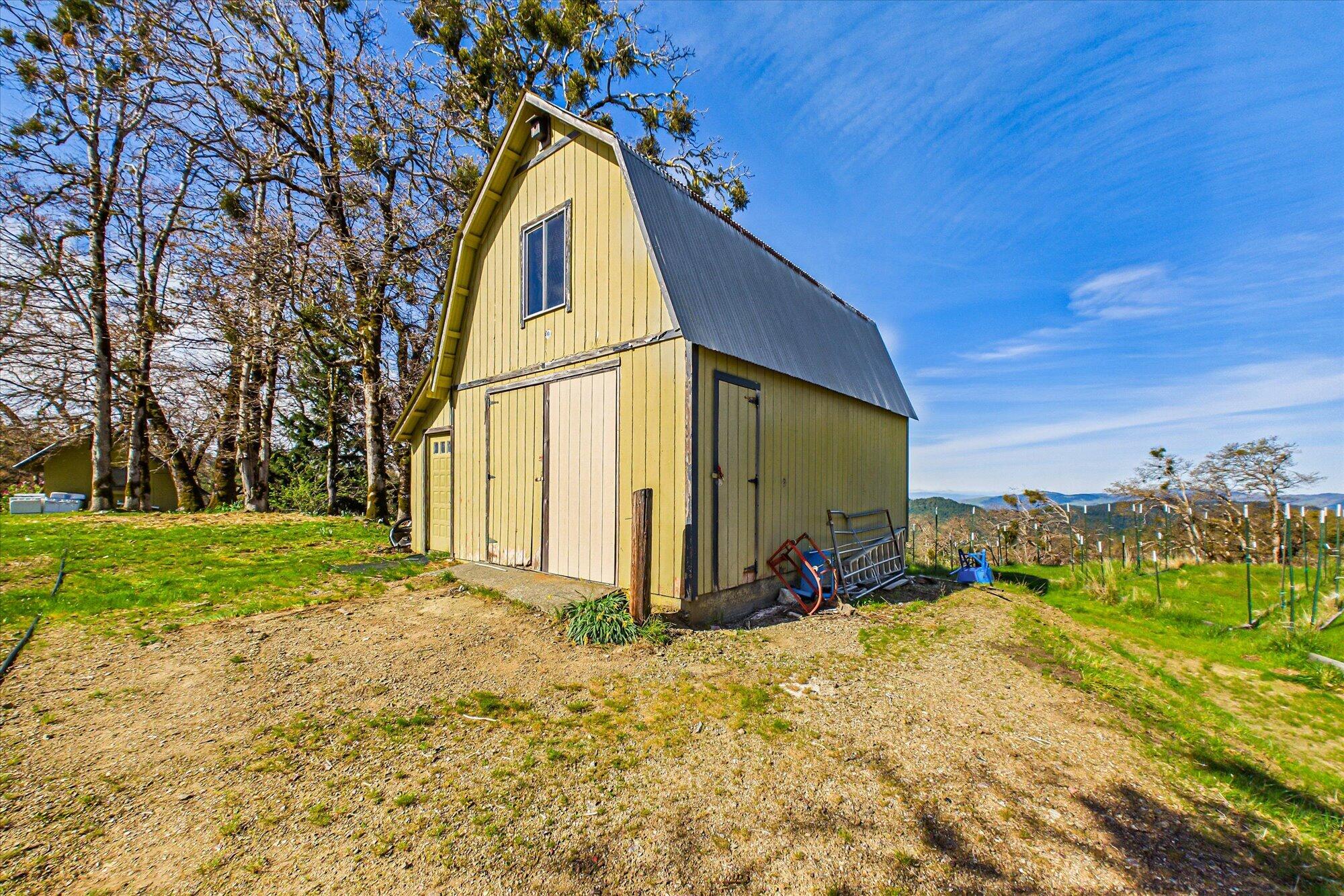 1960 Burr Valley Road Bridgeville, CA 95526 - Photo 38 of 63
