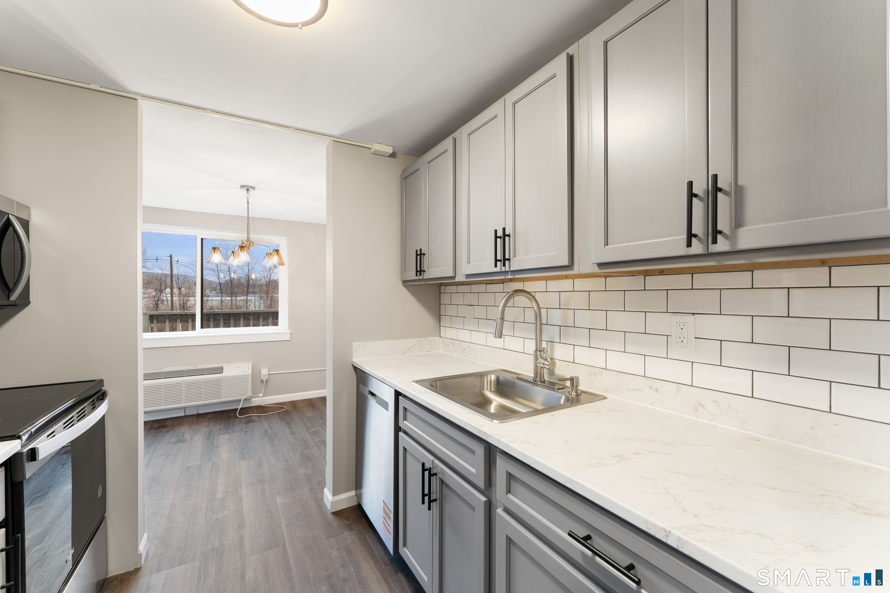 126 Triangle Street, Unit B51 Danbury, CT 06810 - Photo 11 of 16