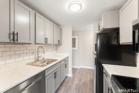 $195,000 | 126 Triangle Street, Unit B51, Danbury, CT 06810