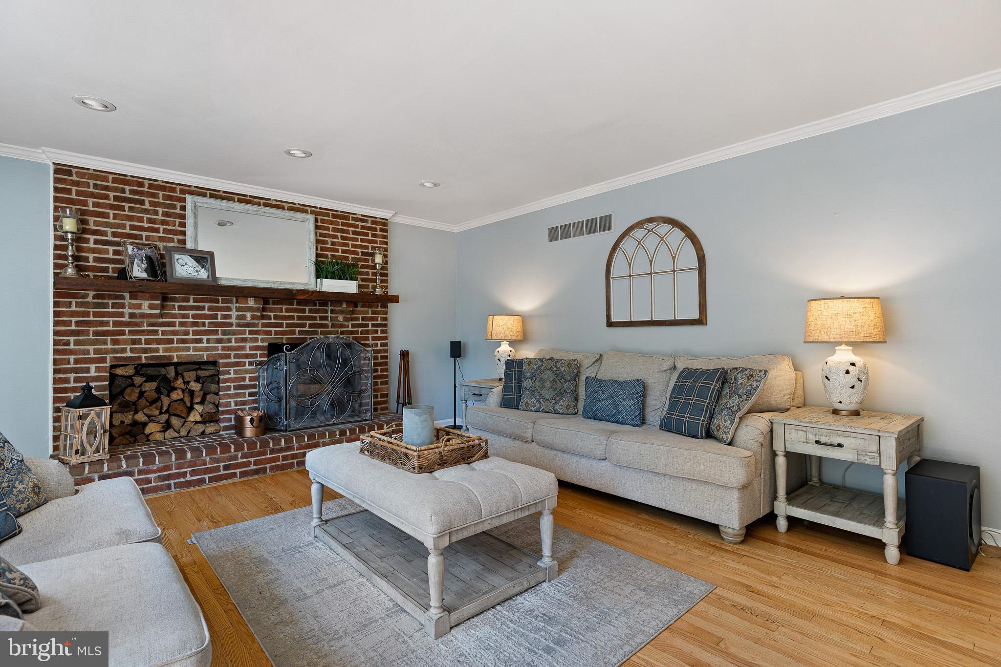 62 Darien Road Newark, DE 19711 - Photo 16 of 40 Family Room