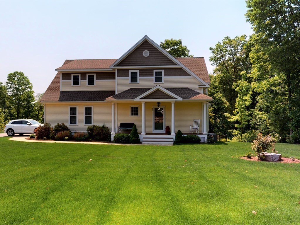 75 Framingham Road Marlborough, MA 01752 - Photo 1 of 40 Gallery Image 1