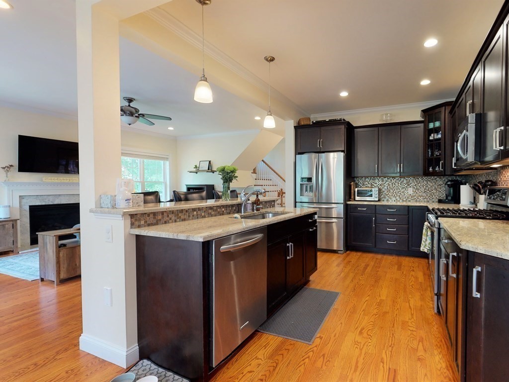 75 Framingham Road Marlborough, MA 01752 - Photo 13 of 40 Gallery Image 13