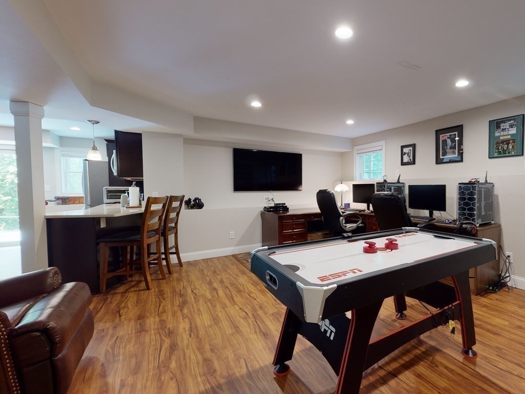 75 Framingham Road Marlborough, MA 01752 - Photo 29 of 40 Gallery Image 29