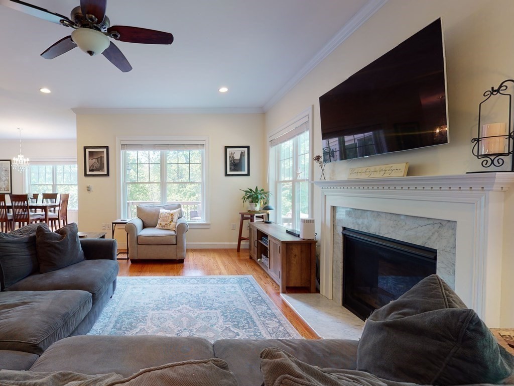 75 Framingham Road Marlborough, MA 01752 - Photo 5 of 40 Gallery Image 5