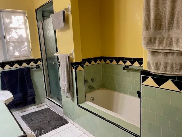 a bathroom with a bathtub