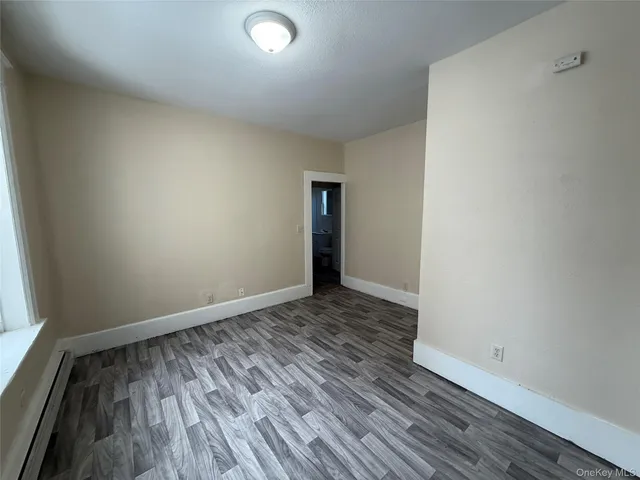 $1,500 | 60 Carroll Street, Unit B8, Poughkeepsie, NY 12601